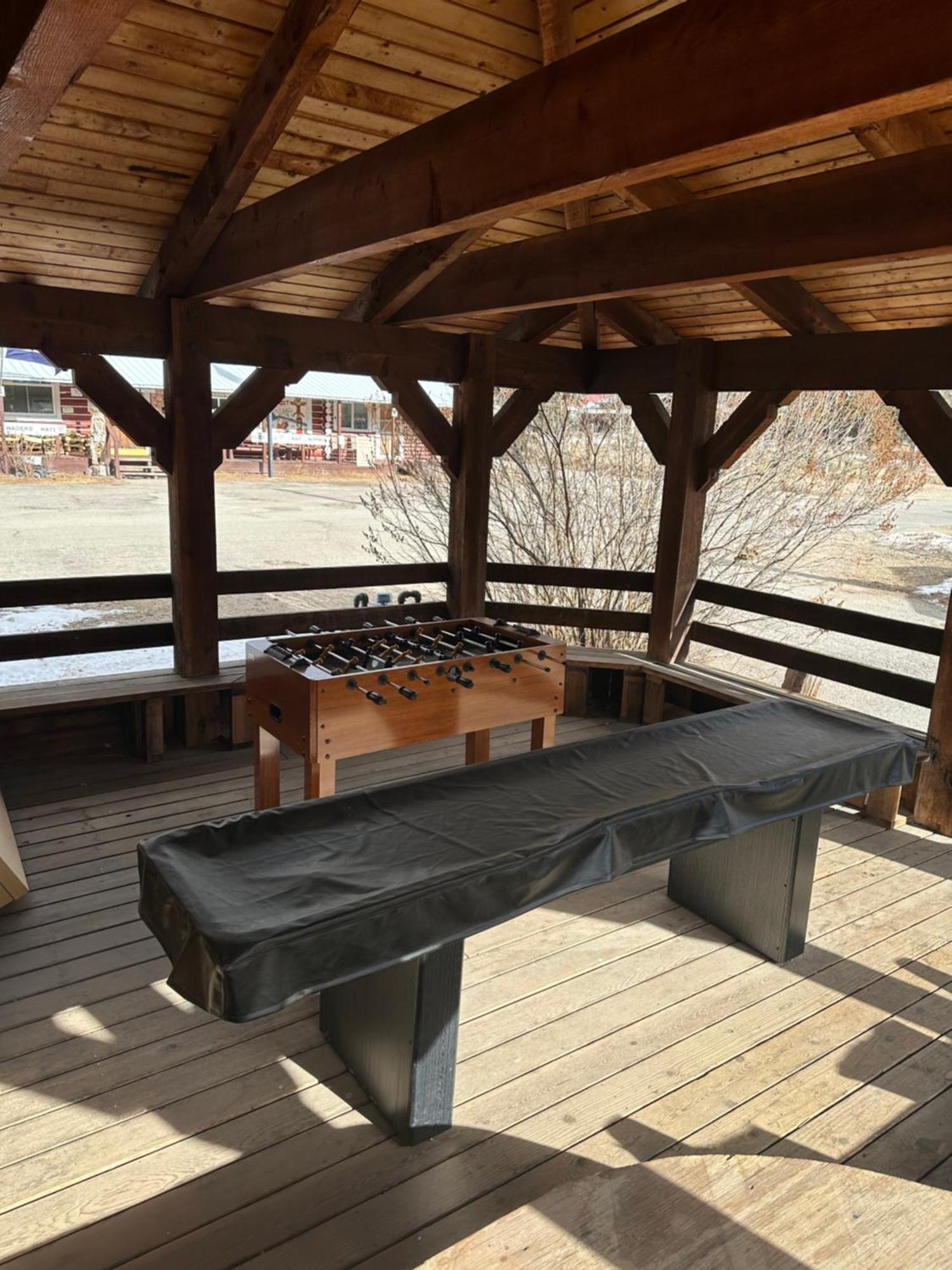 Deer Lodge Red River Exterior photo