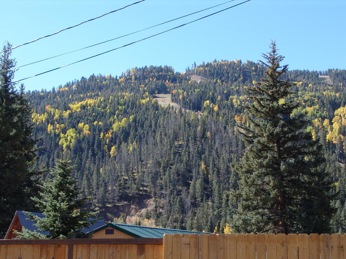 Deer Lodge Red River Exterior photo